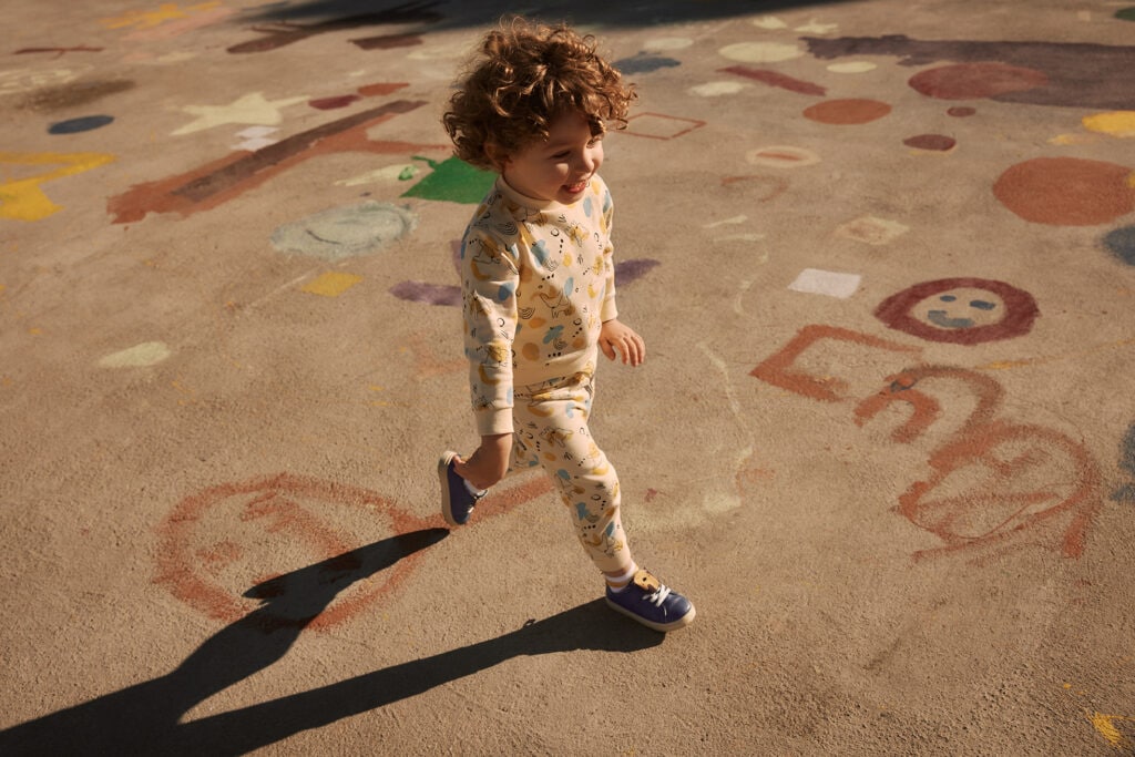 jak ubrać dziecko na spacer