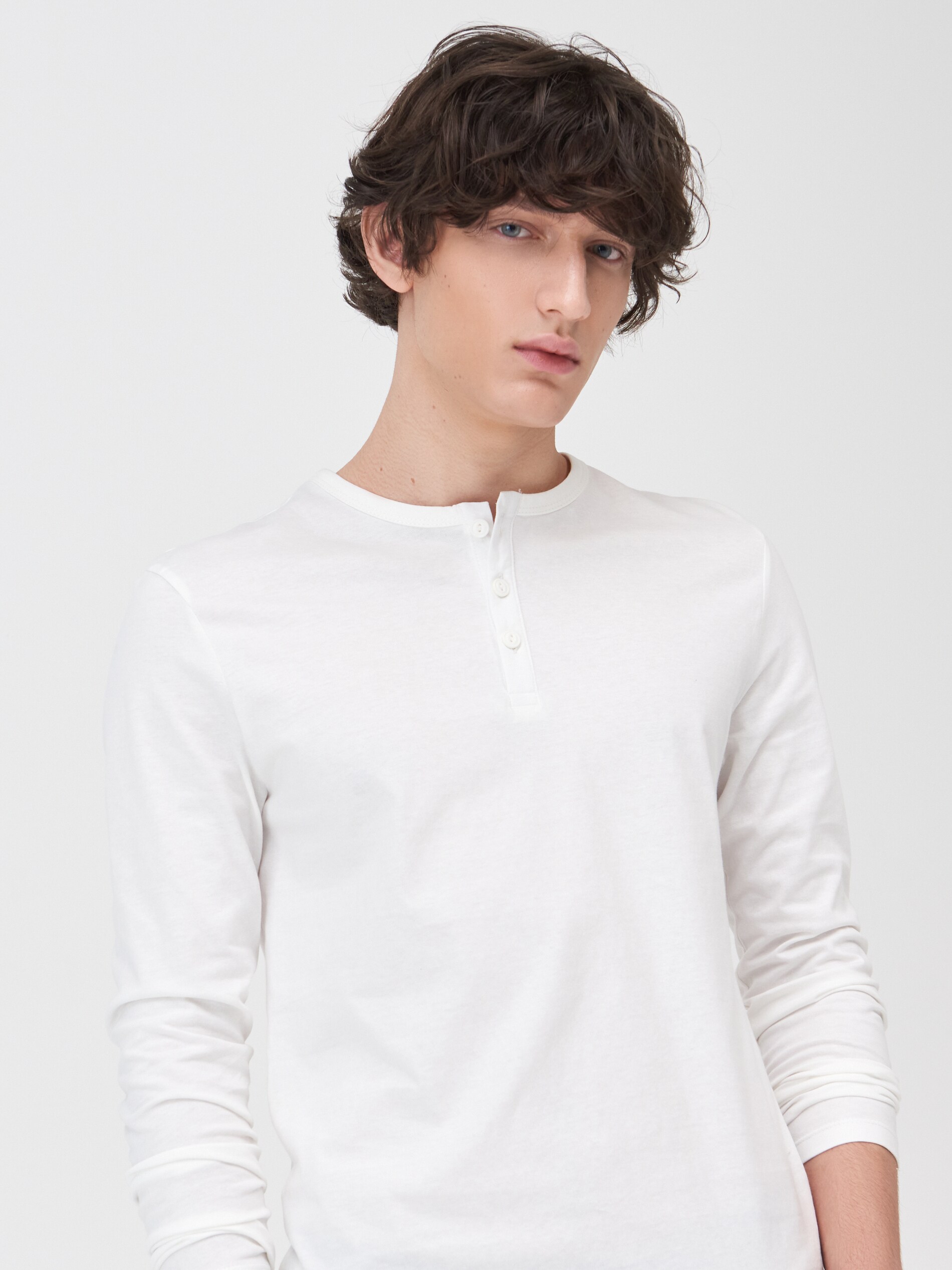 Basic tričko s dlhými rukávmi