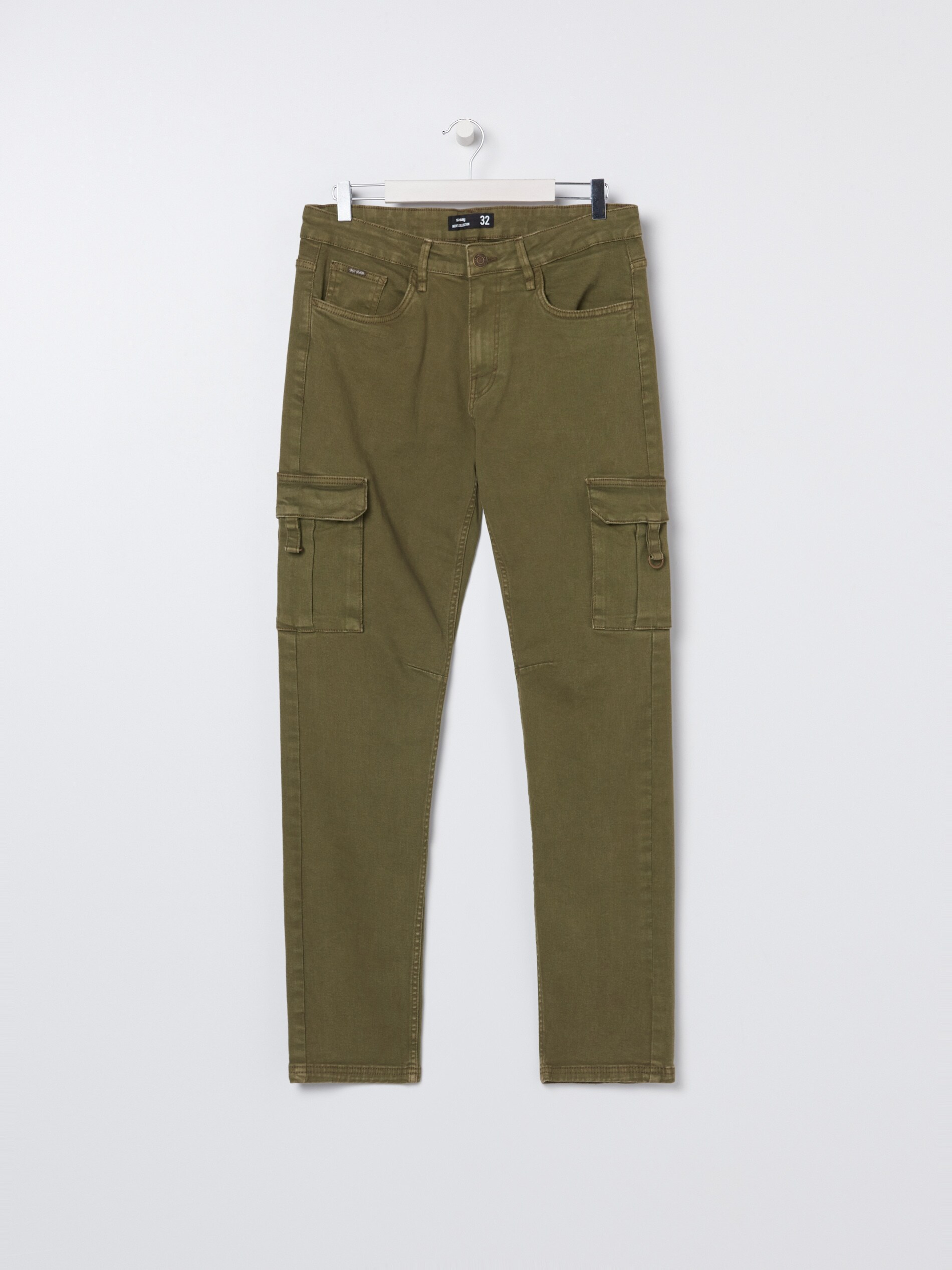 Cargo nohavice slim fit