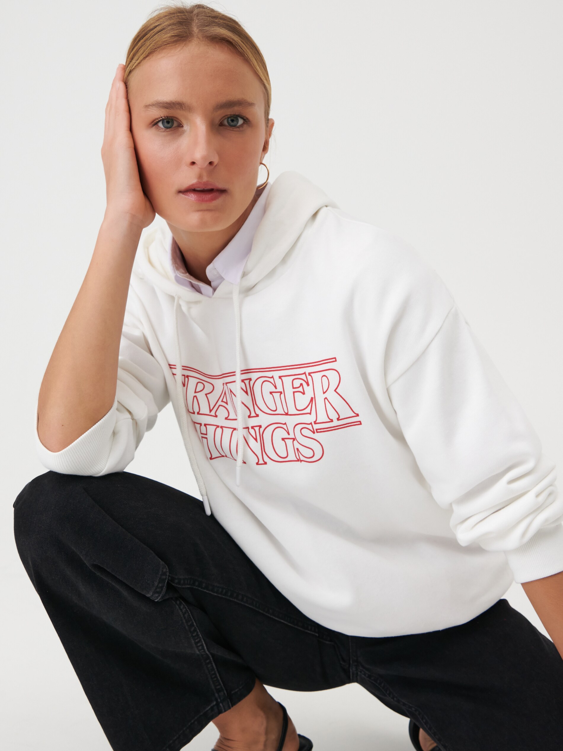 Mikina s kapucňou Stranger Things