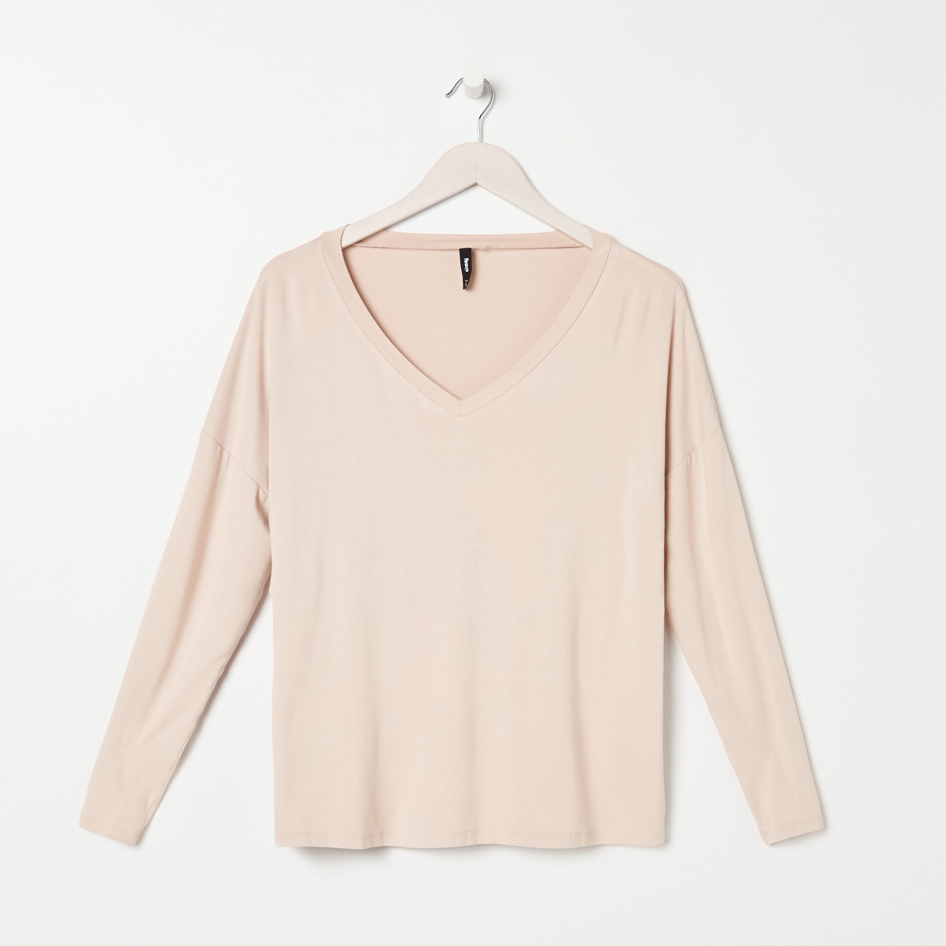 Tričko s véčkovým výstrihom