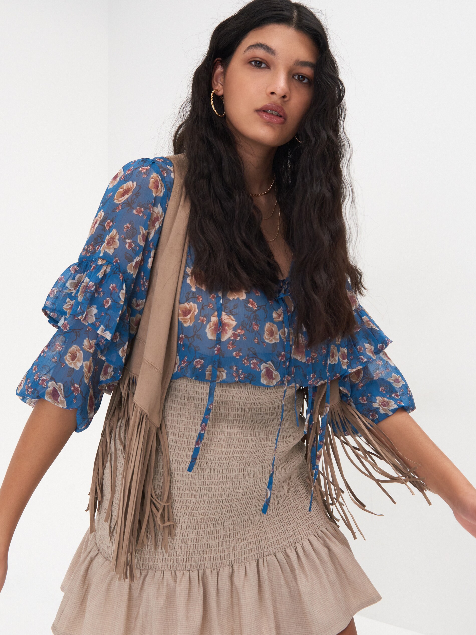 Vzdušná kvetinová blúzka