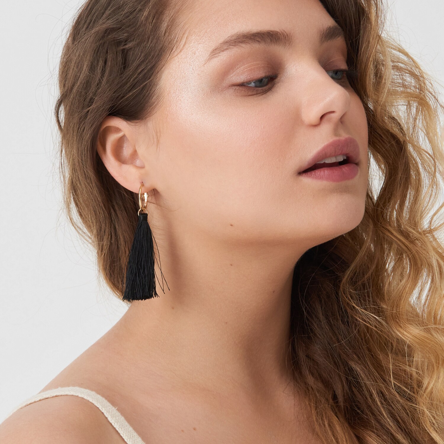 Strapcové náušnice