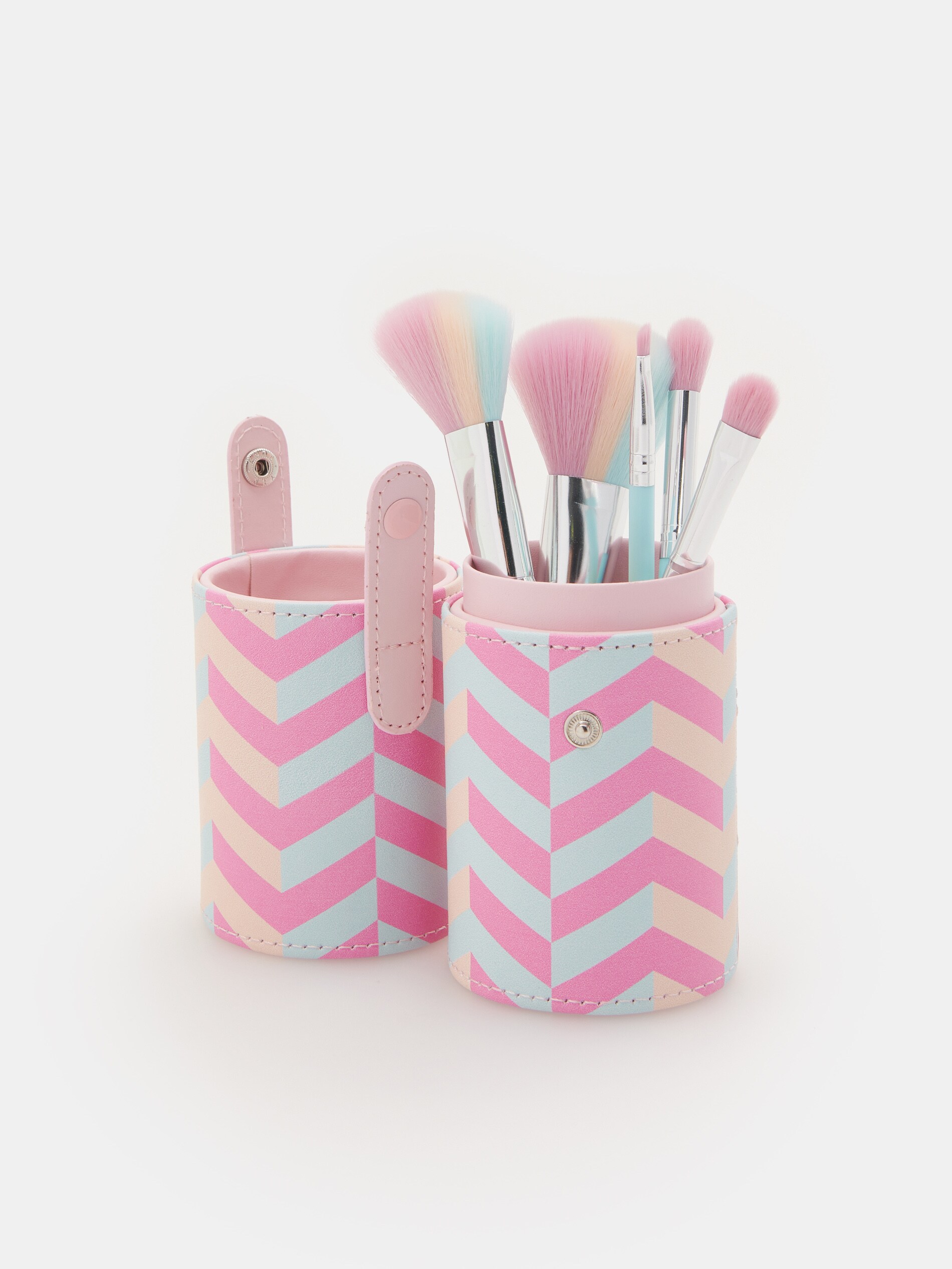 Súprava 5 kozmetických štetcov s puzdrom