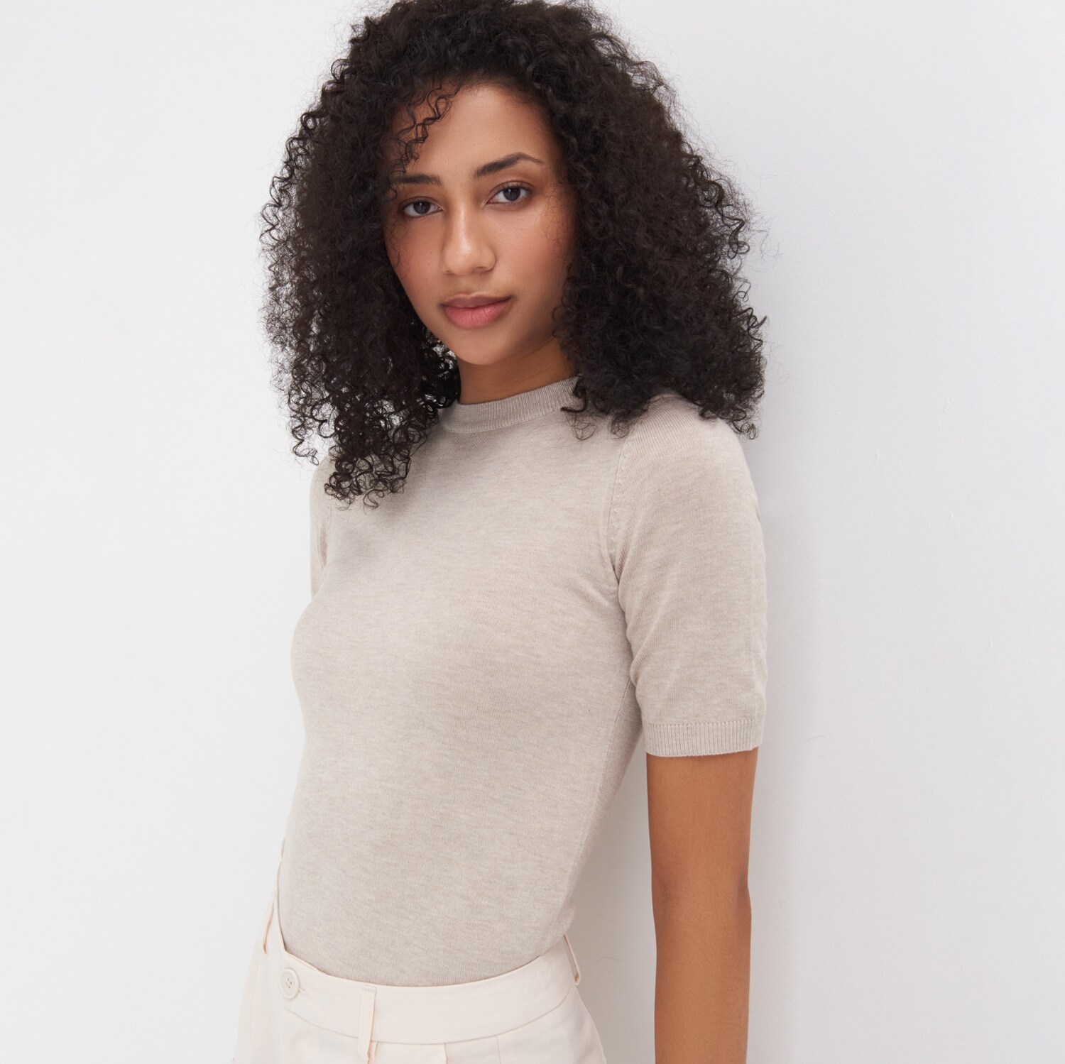 Sveter s krátkymi rukávmi