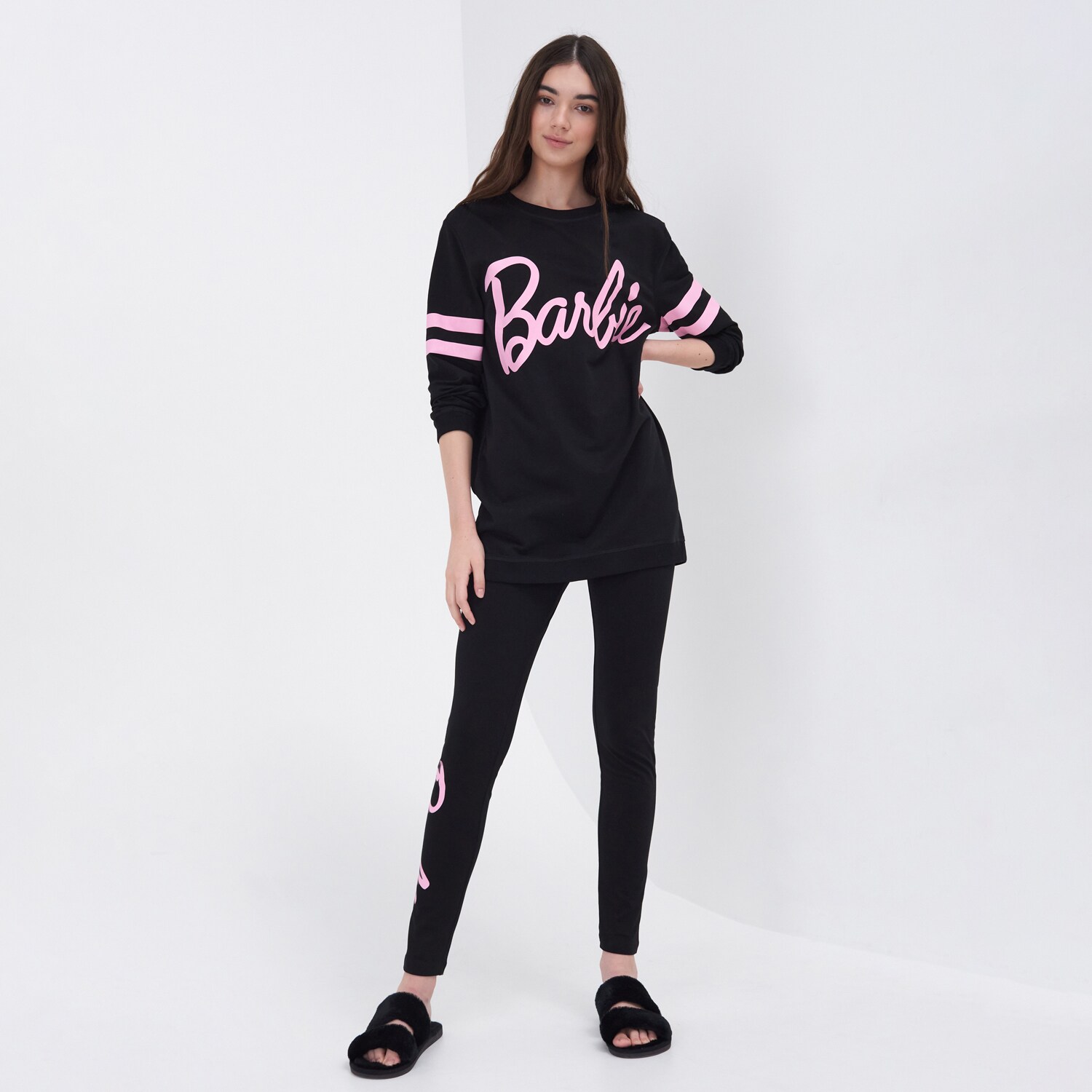 Dvojdielne pyžamo Barbie