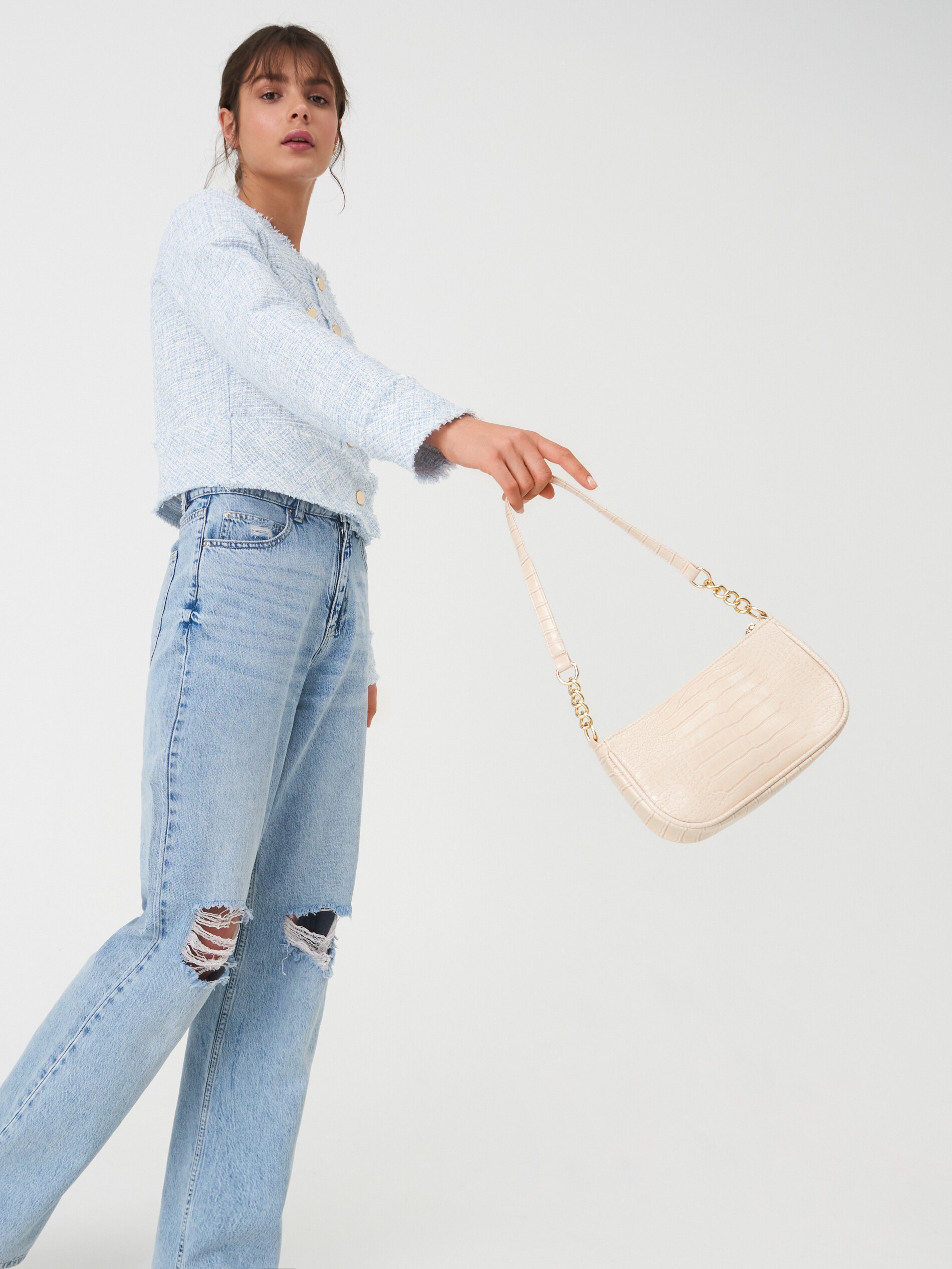 Kabelka typu baguette