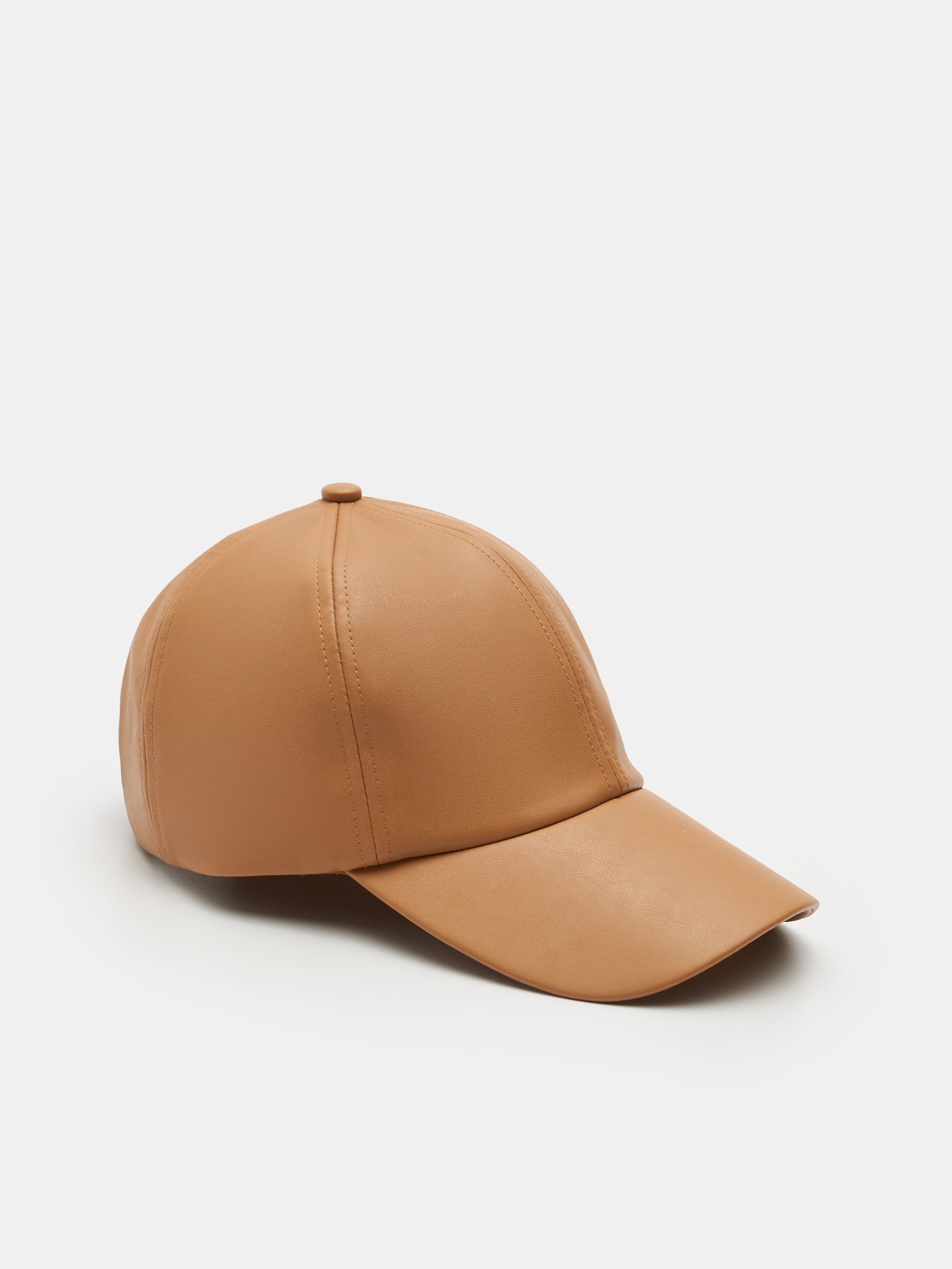 Šiltovka z umelej kože