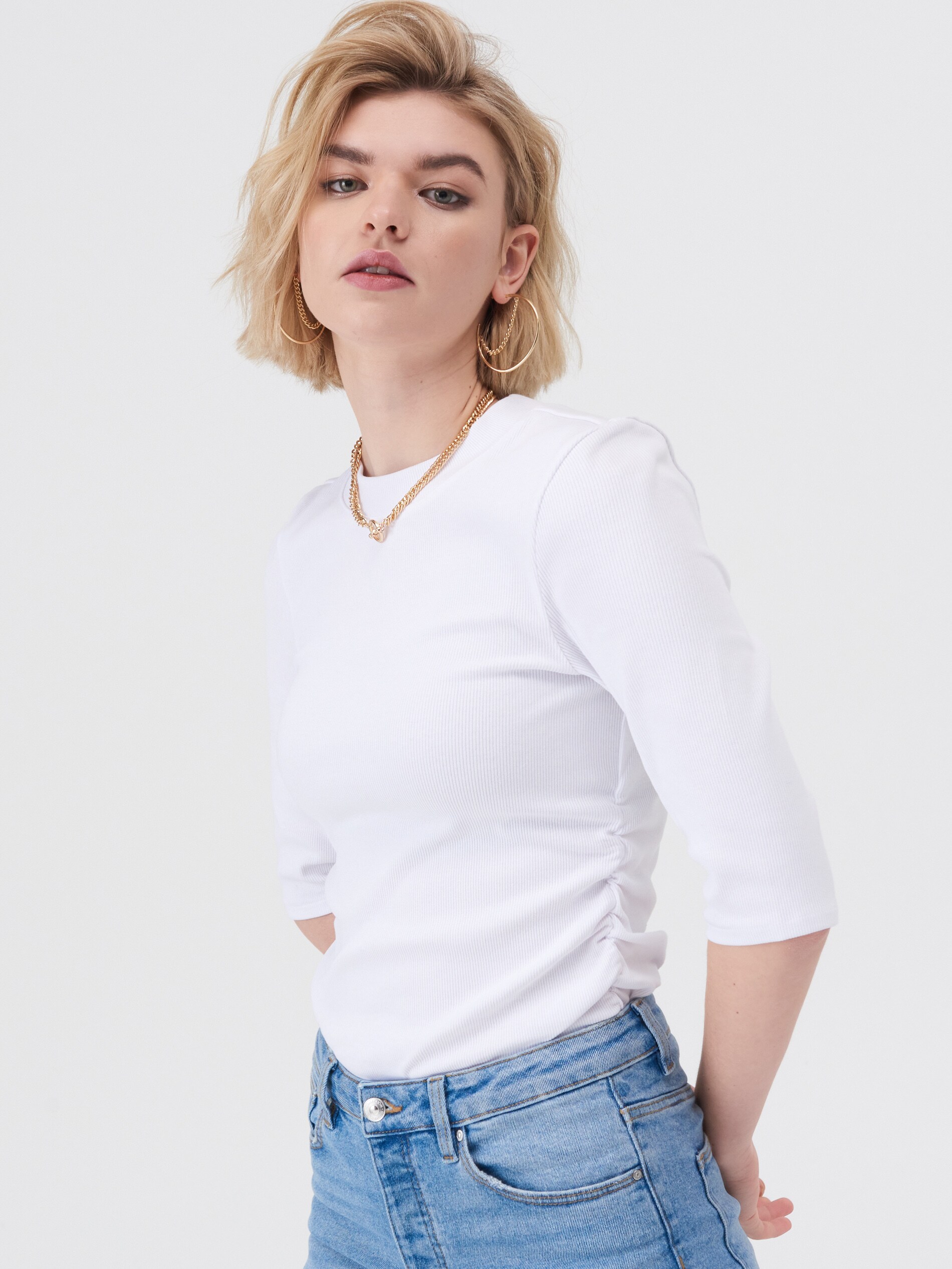 Tričko z prúžkovaného úpletu so stojačikom