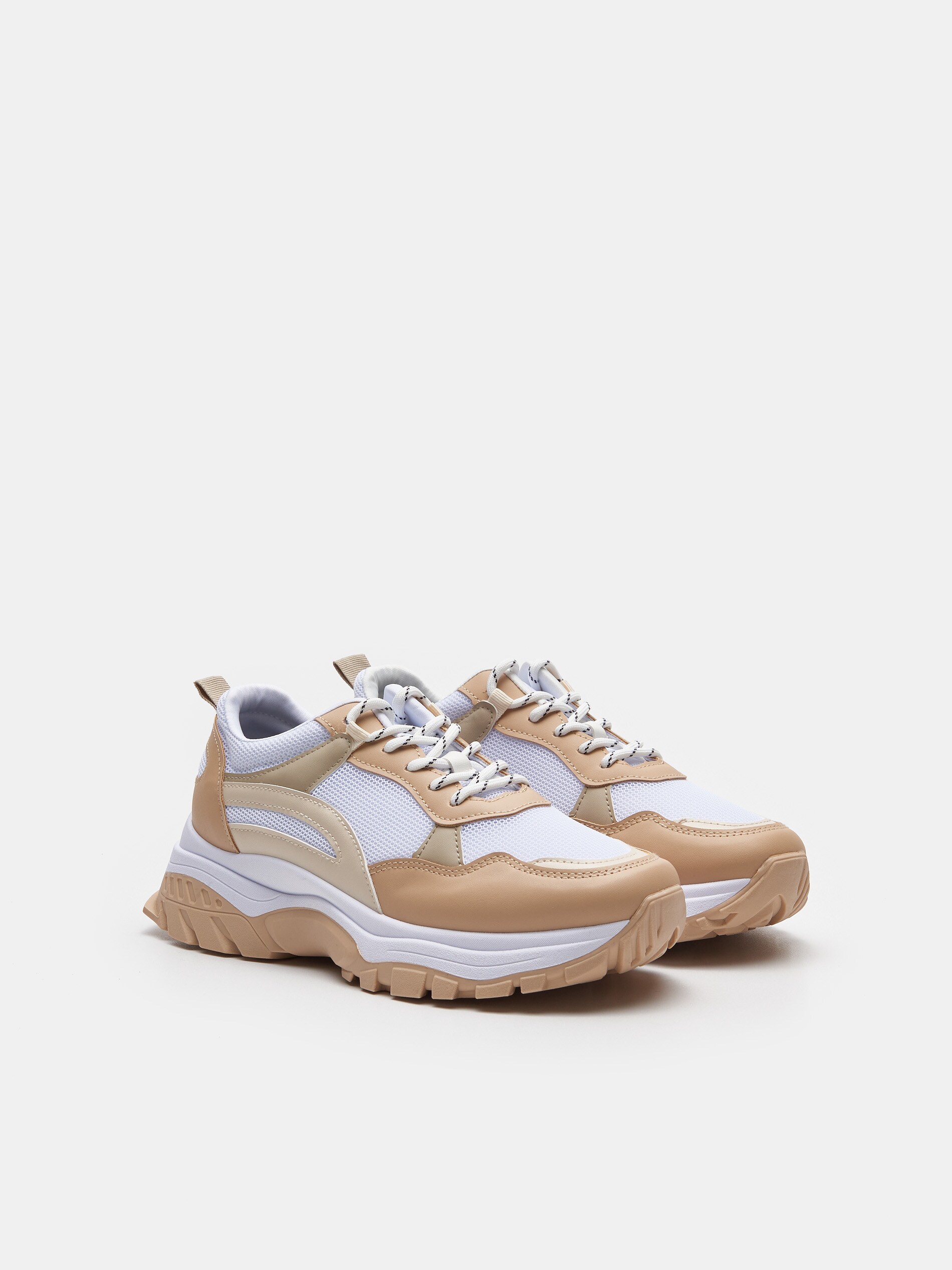 Vysoké členkové tenisky