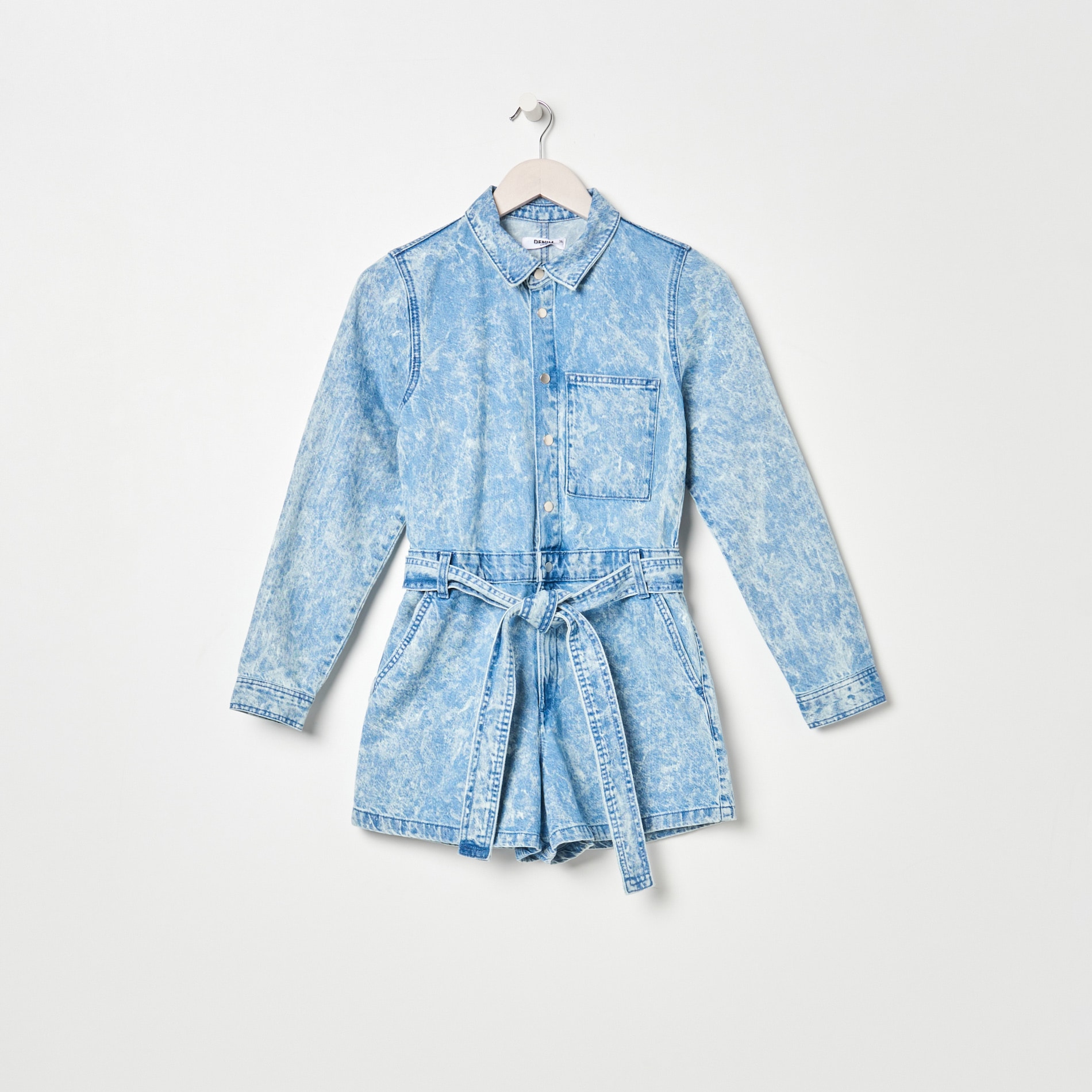 Denimový overal s opaskom