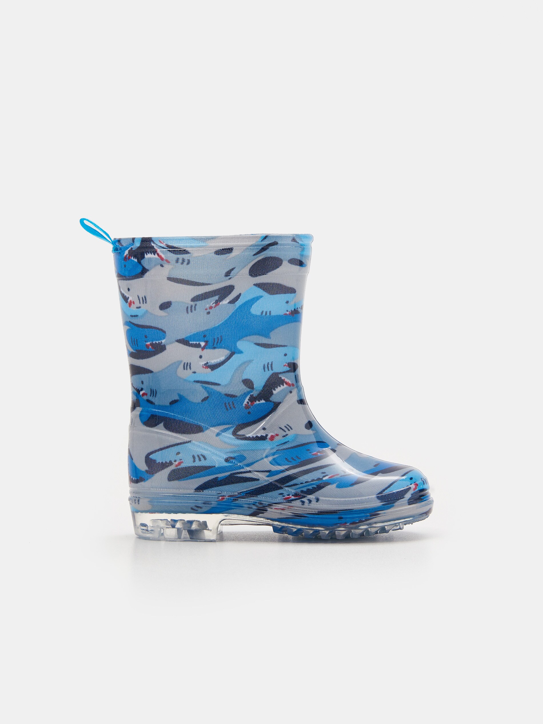 Gumáky s potlačou s motívom žralokov