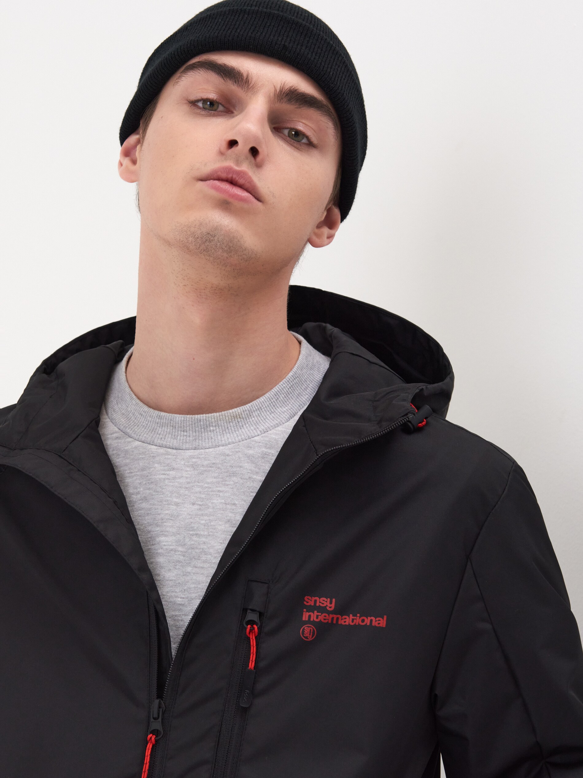 Prechodná bunda s kapucňou