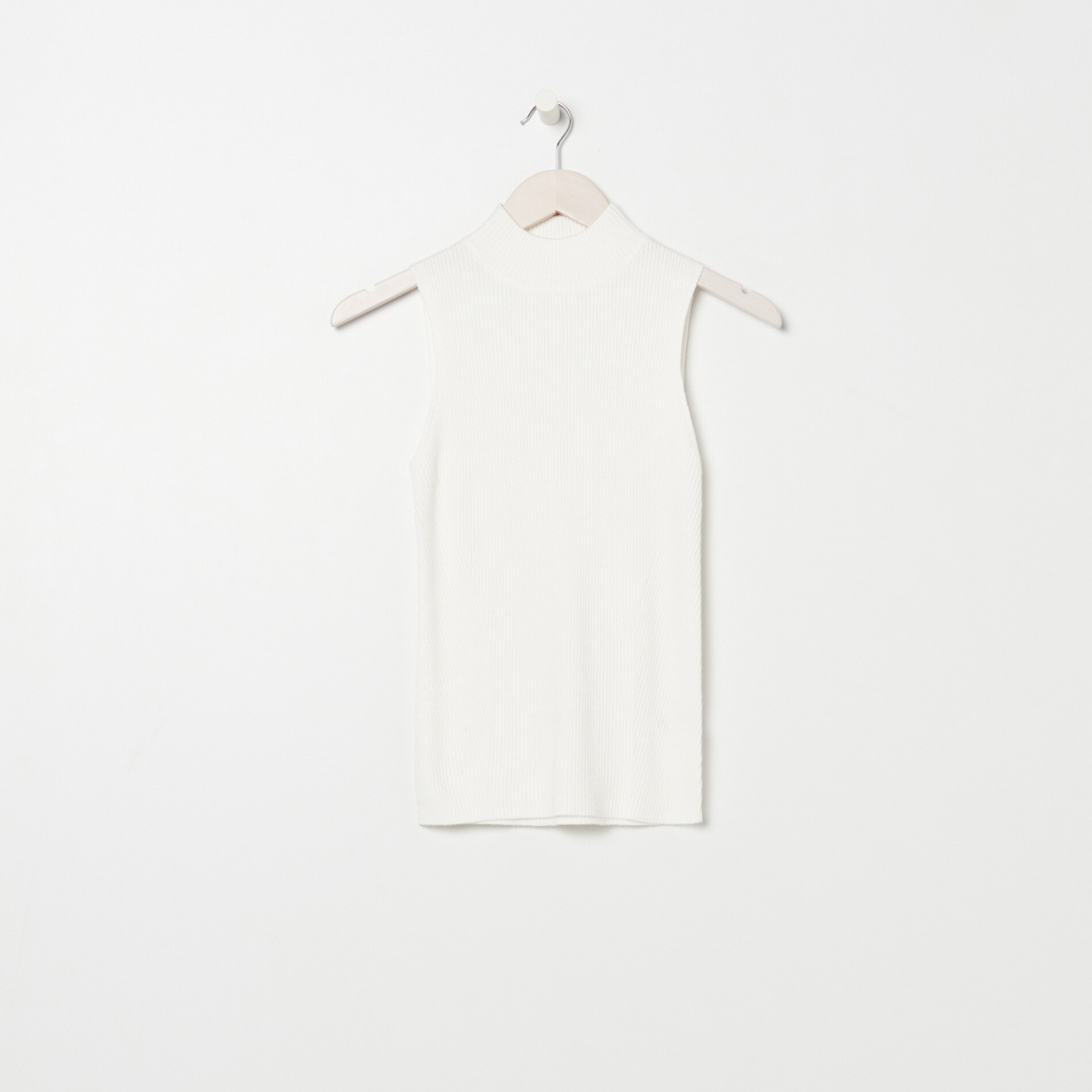 Rolákový sveter bez rukávov