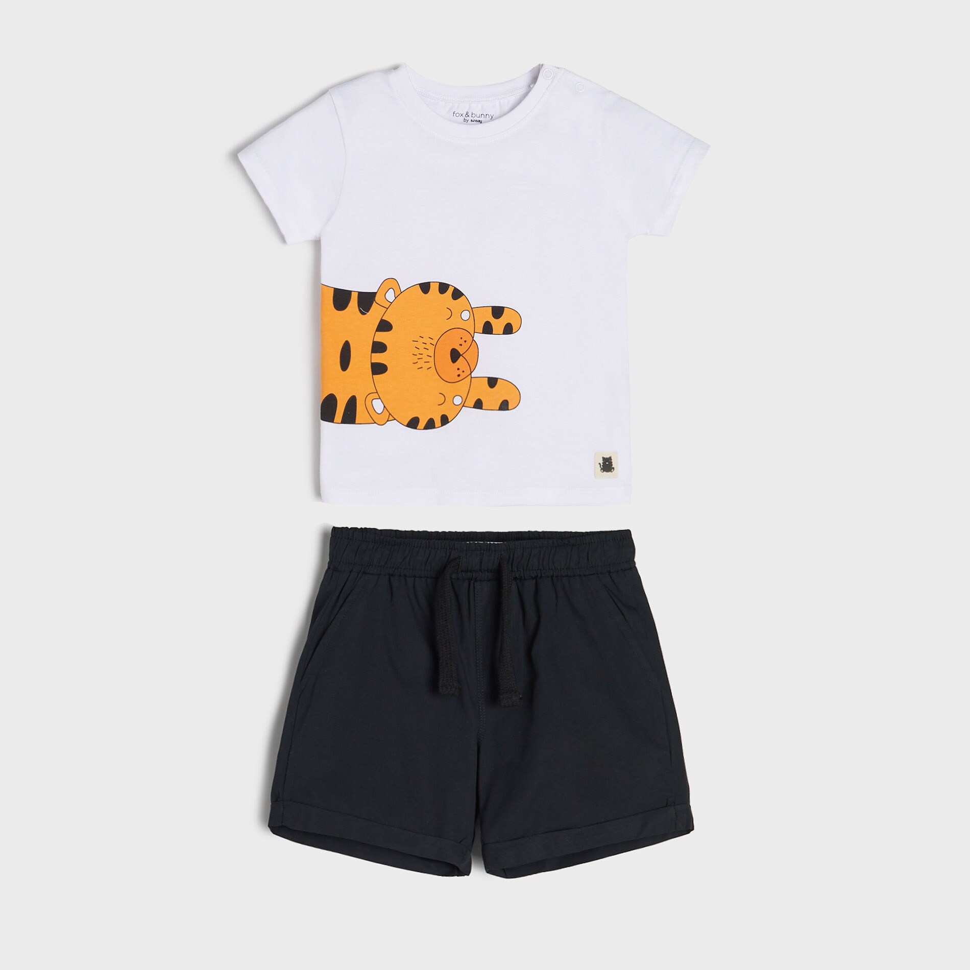 Súprava trička a šortiek