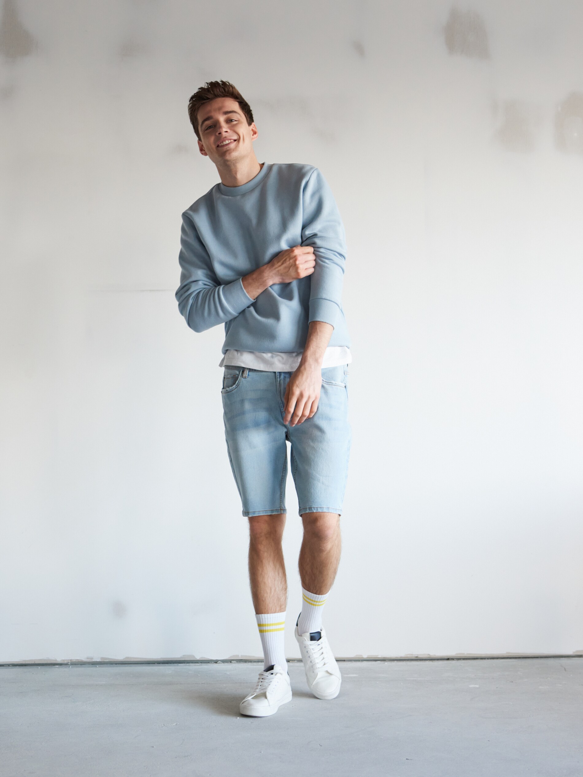 Denimové šortky slim