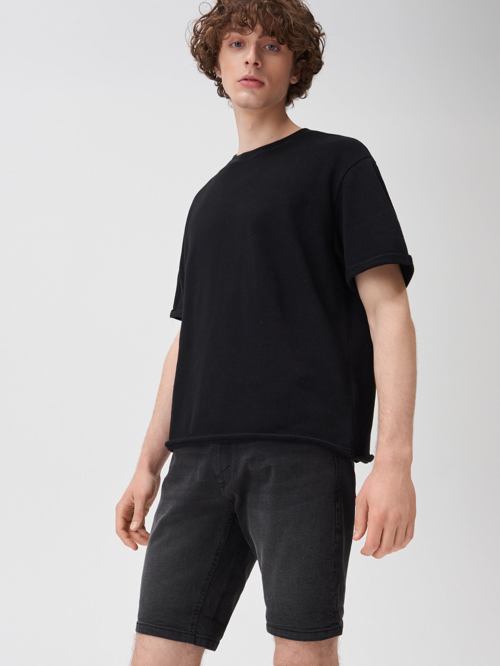 Denimové šortky slim fit