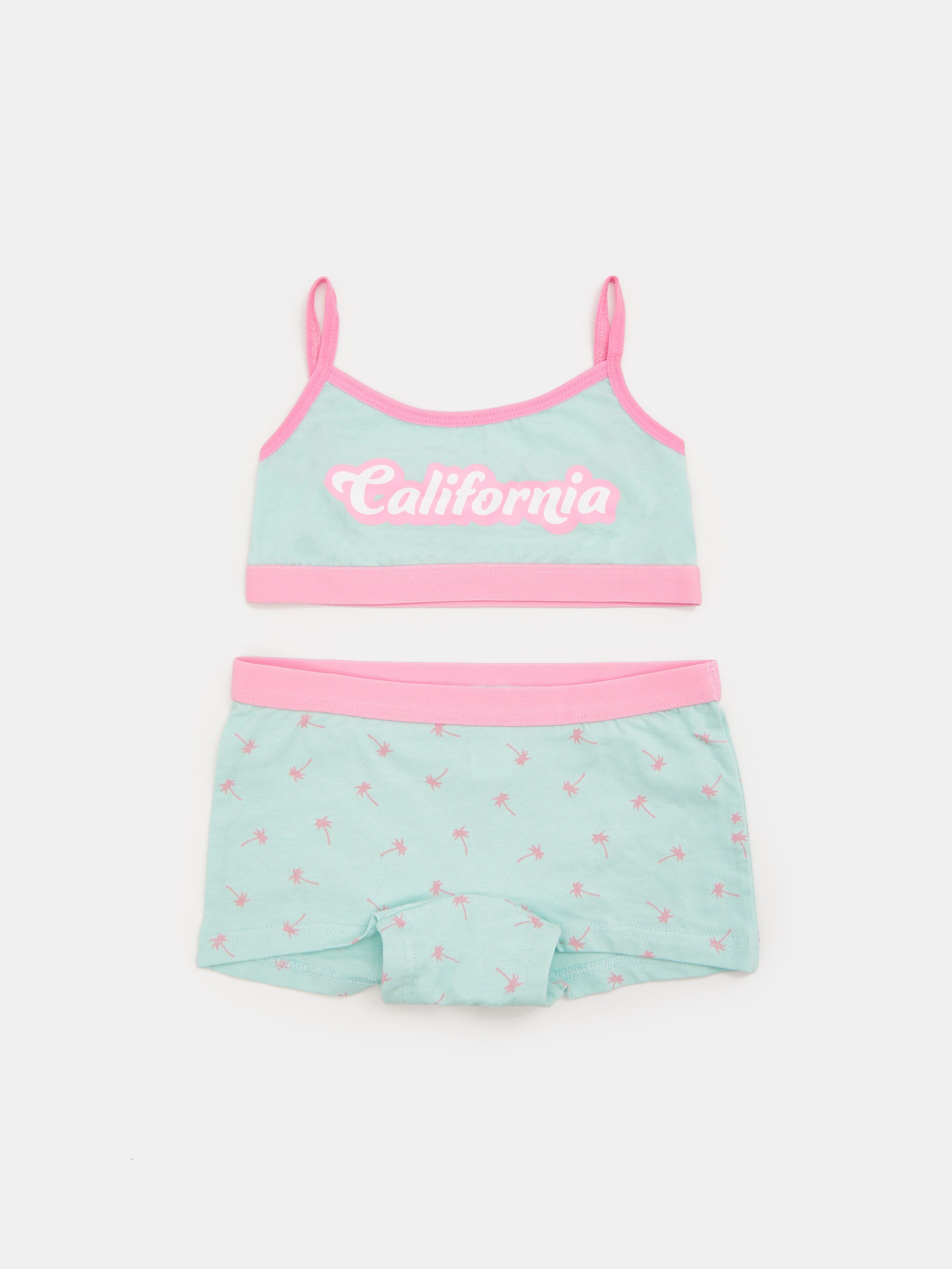 Súprava topu a boxeriek