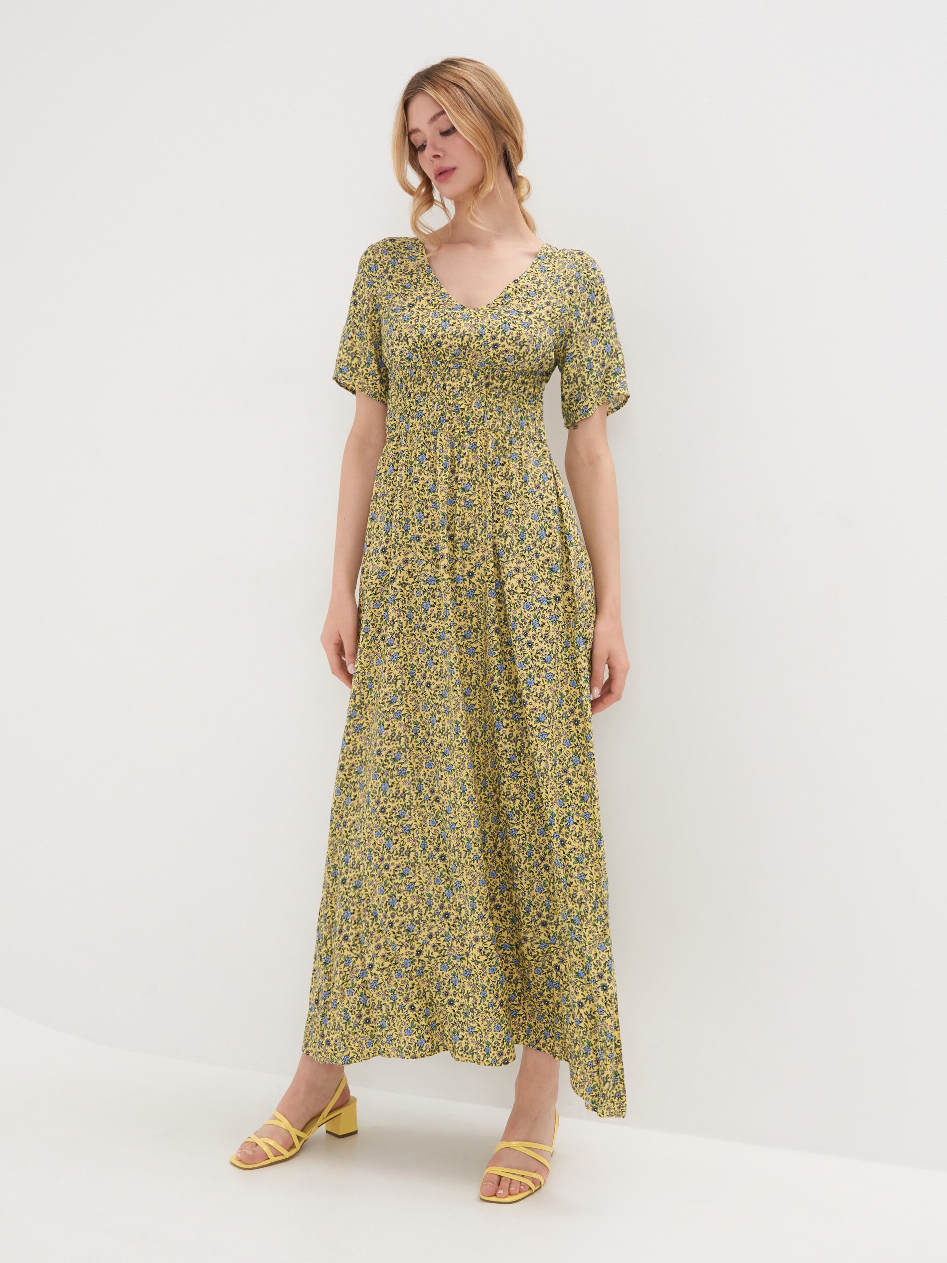 Kvetované maxi šaty