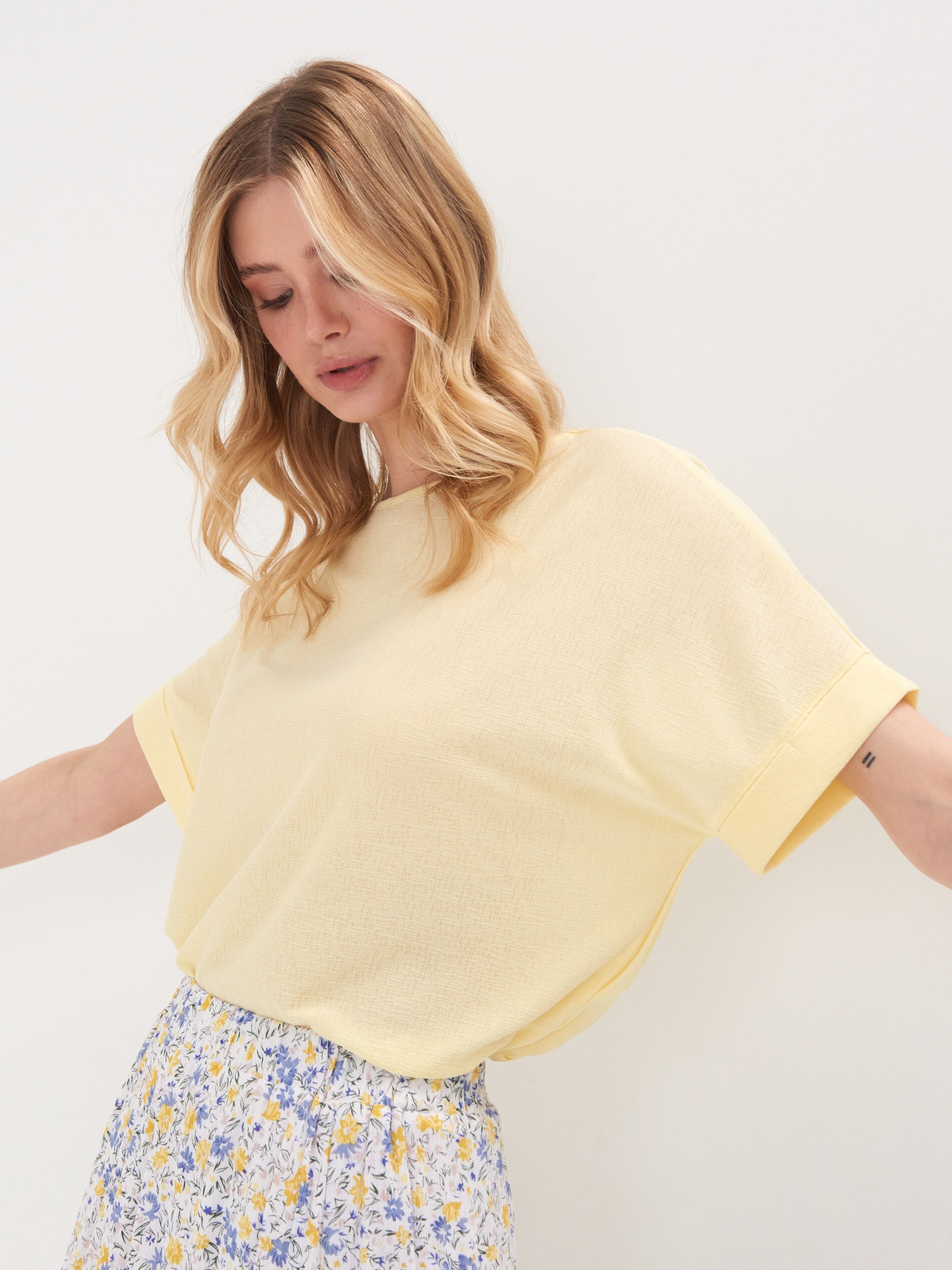 Tričko voľného strihu