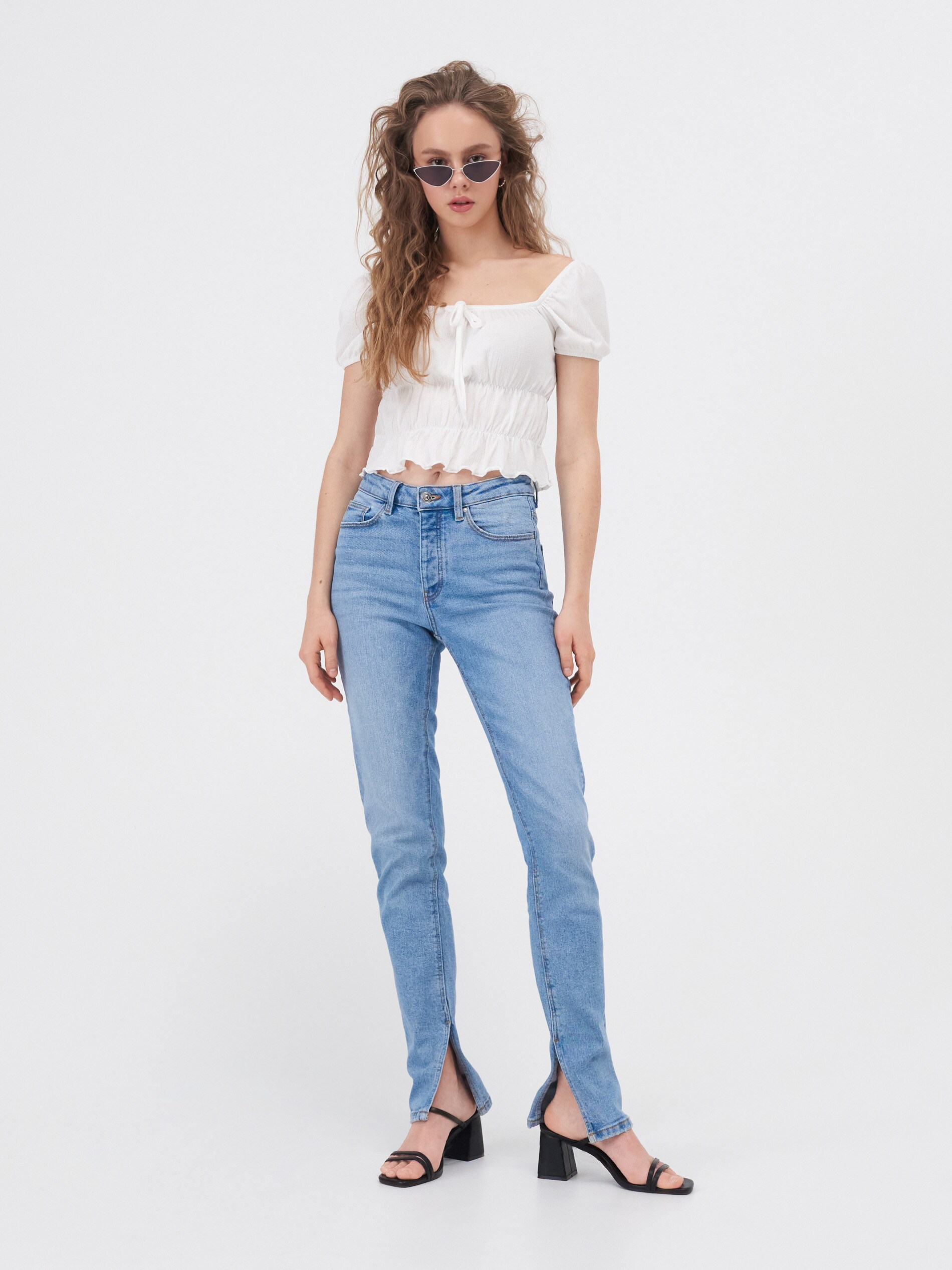 Crop top s viazaním