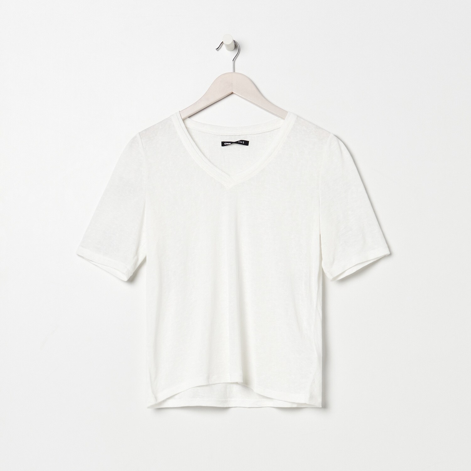 Tričko s véčkovým výstrihom