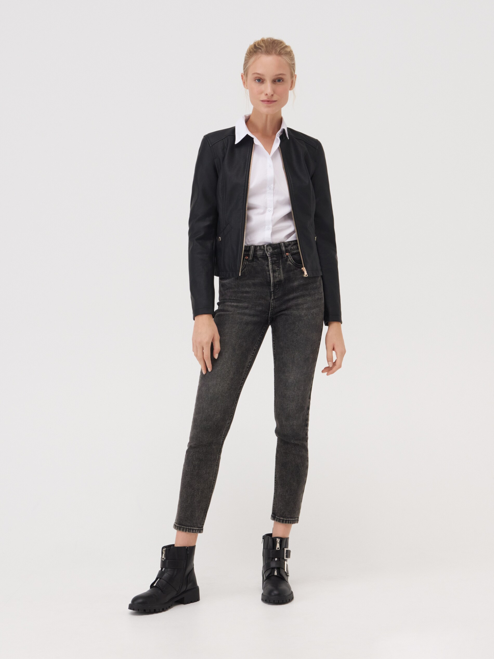 Krátka bunda z umelej kože