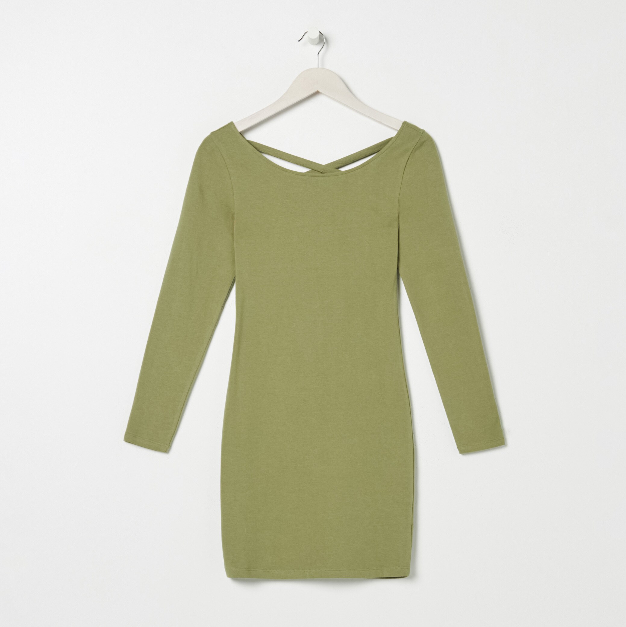 Šaty s ozdobným zadným dielom