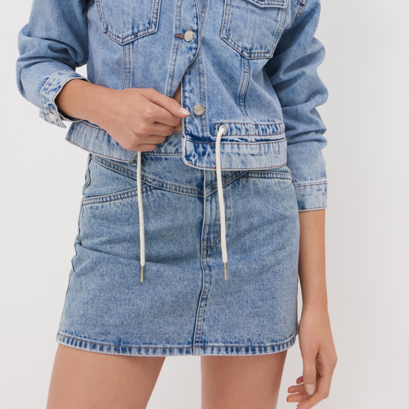 Denimová minisukňa