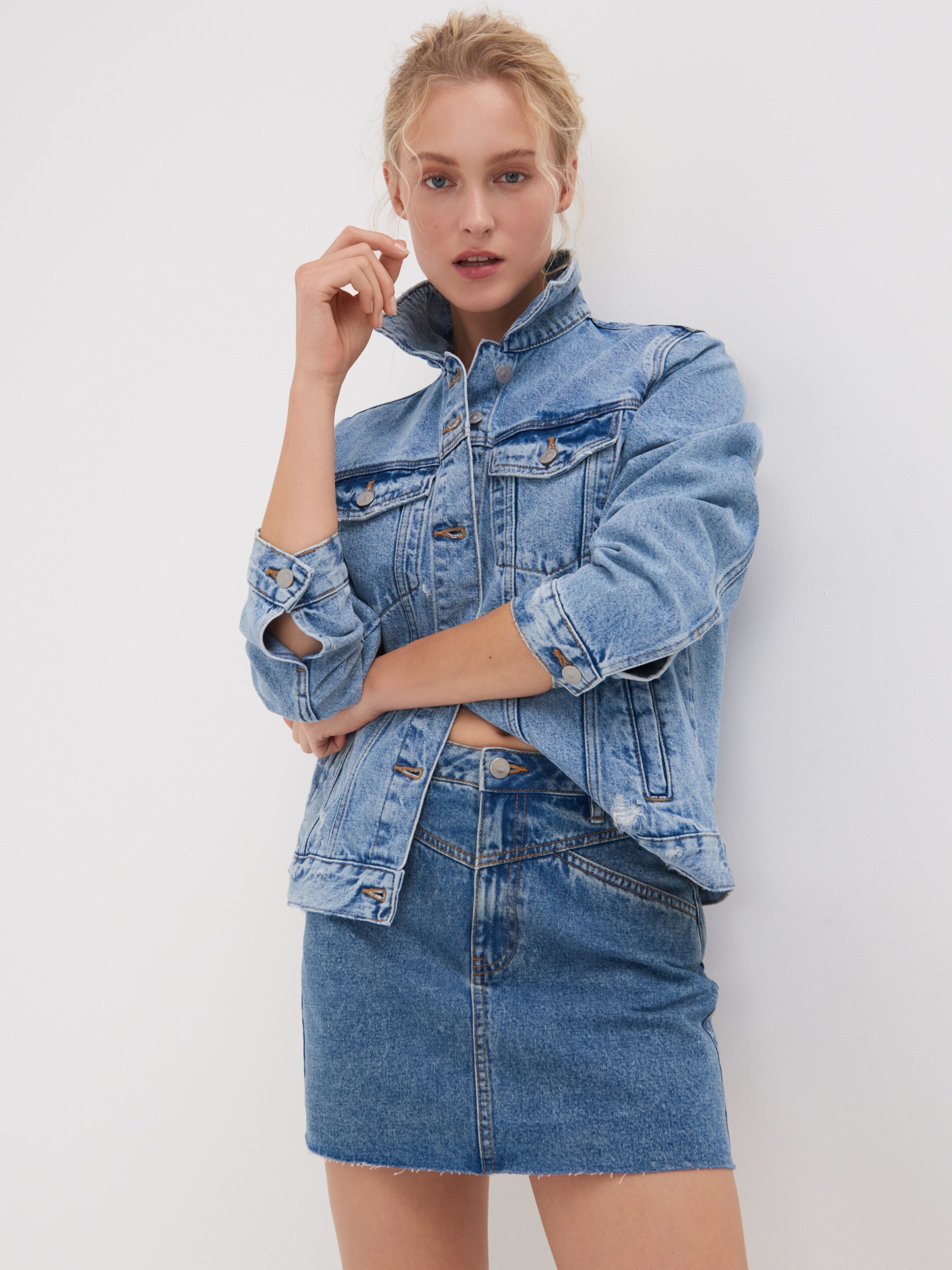 Denimová minisukňa