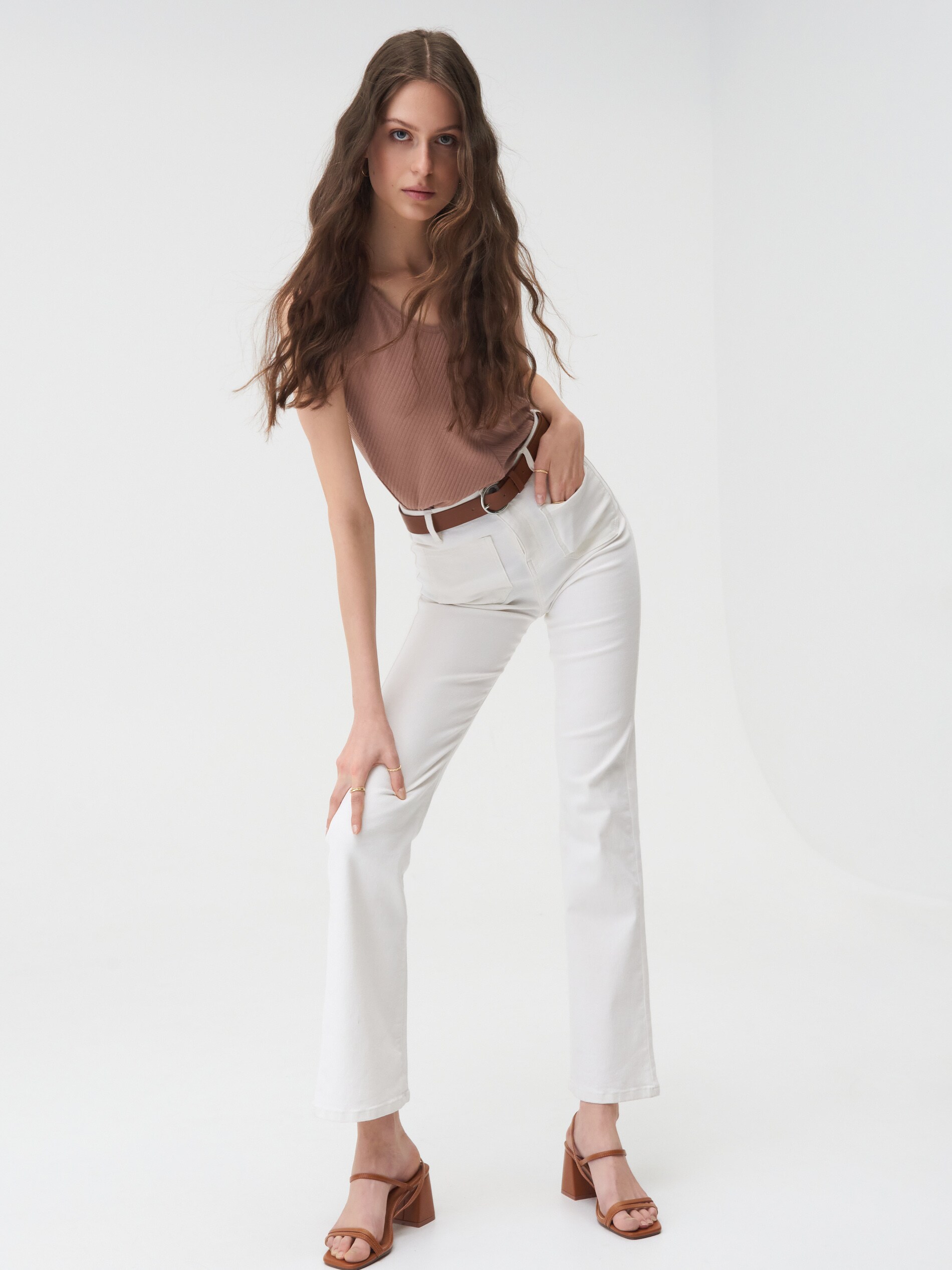 Top na tenké ramienka