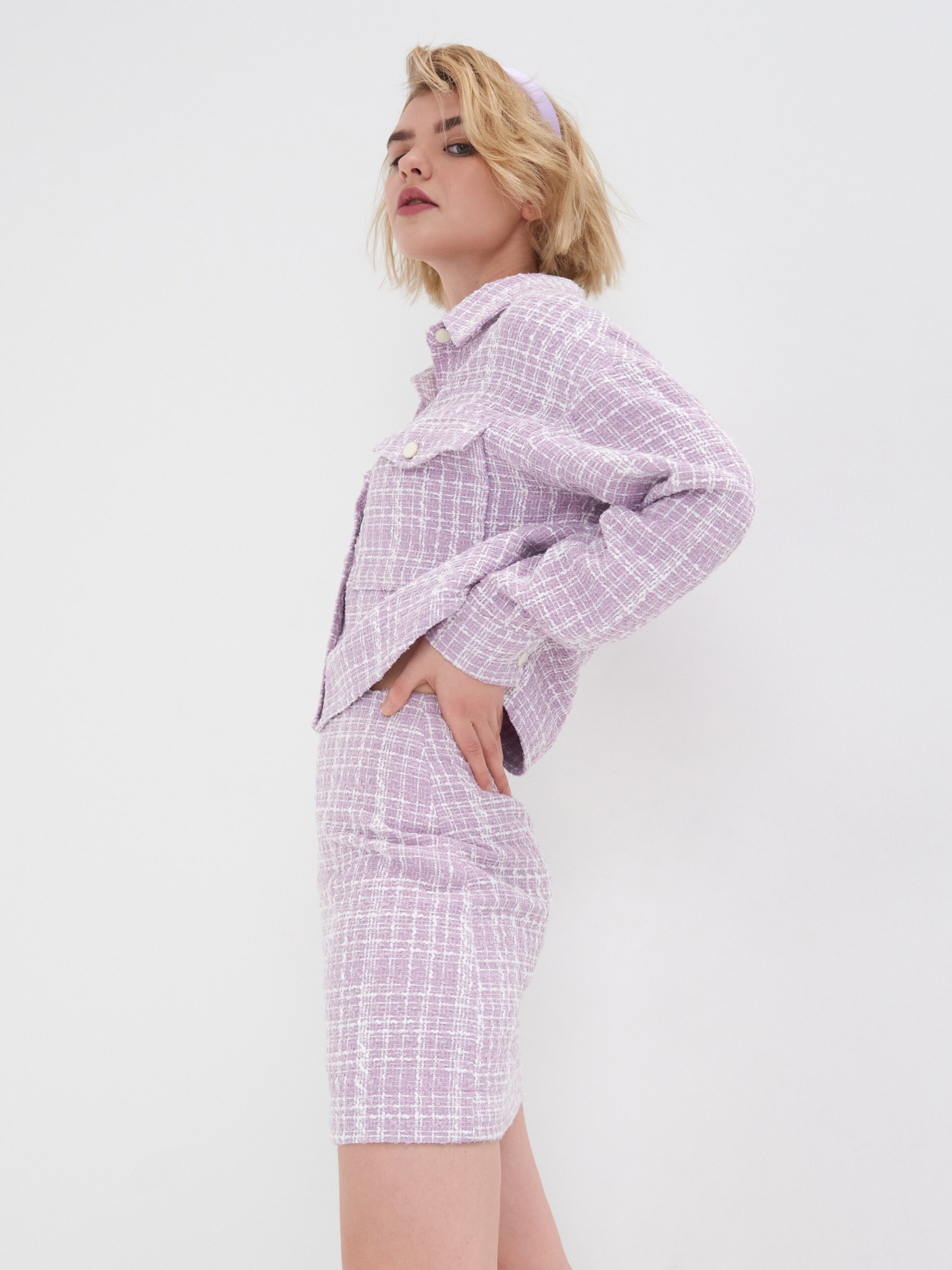 Károvaná minisukňa