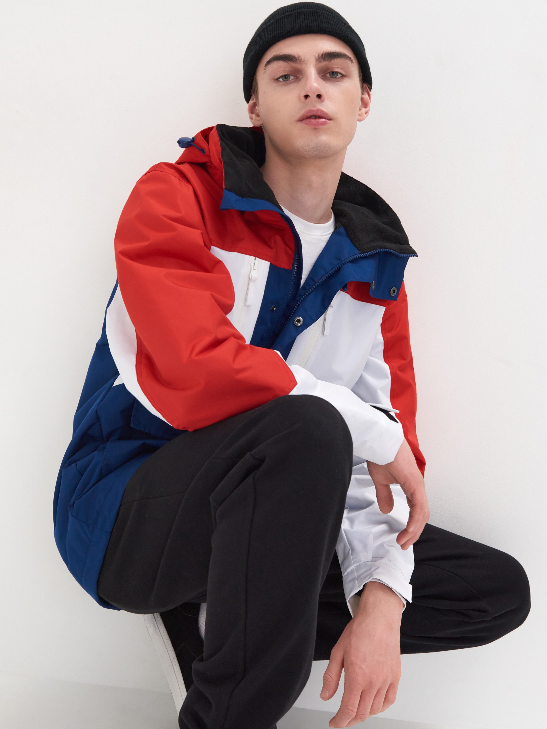 Prechodná bunda s kapucňou