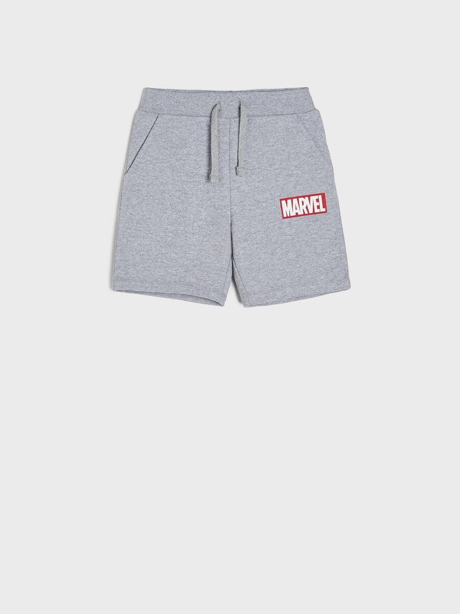 Pantalón corto de Marvel, SINSAY, 0425R-09M