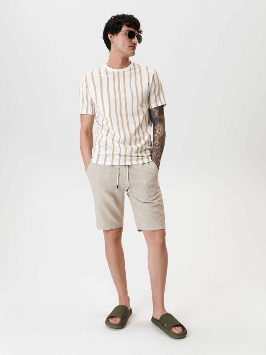 Pantalón jogger corto en mezcla de lino, SINSAY, 1274J-08X
