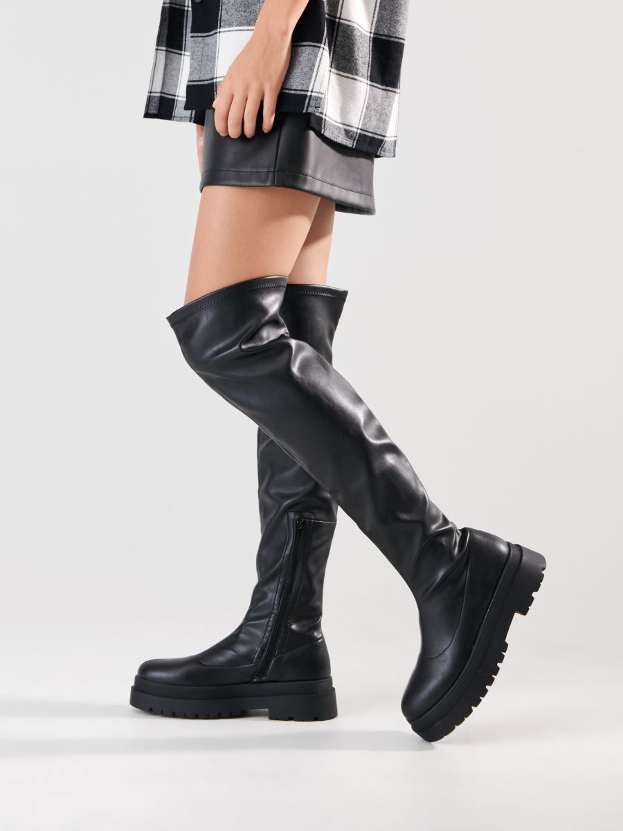 pull and bear kozaki