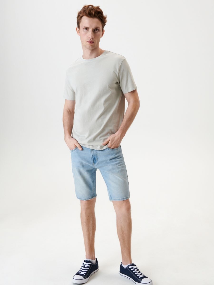Slim denim shorts
