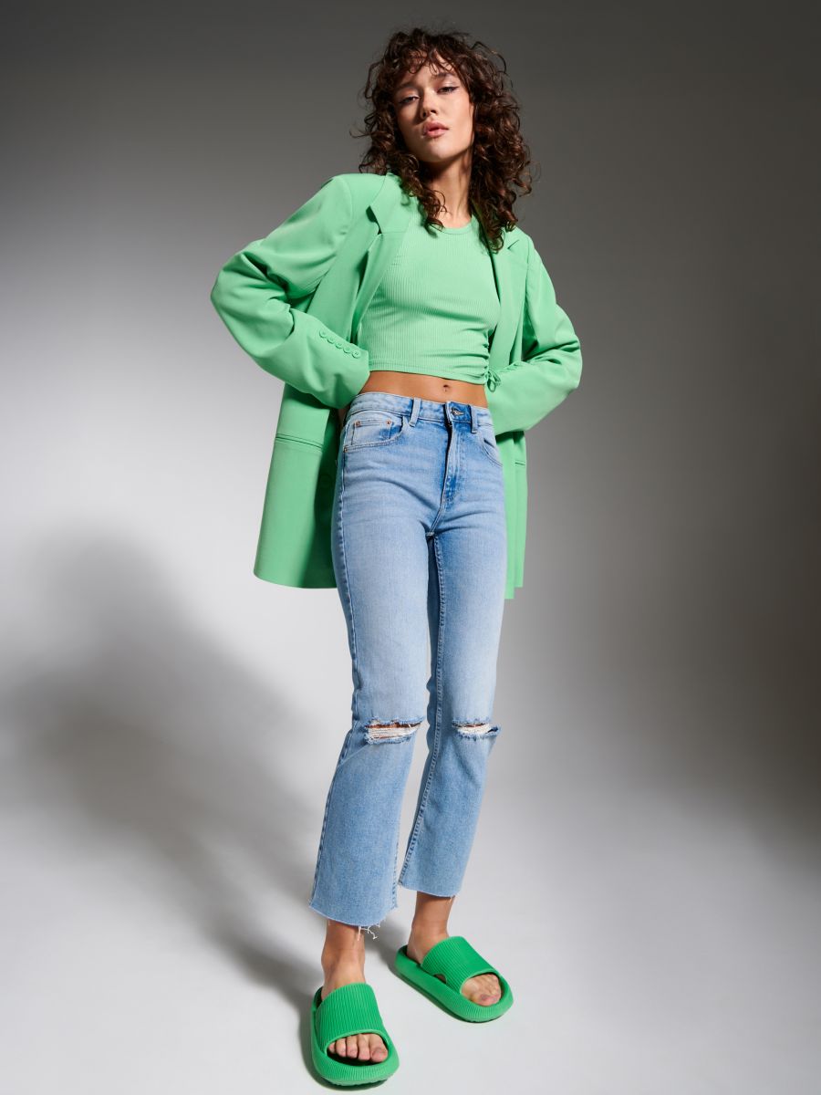 Looks con pantalones verde oliva - Como Organizar la Casa