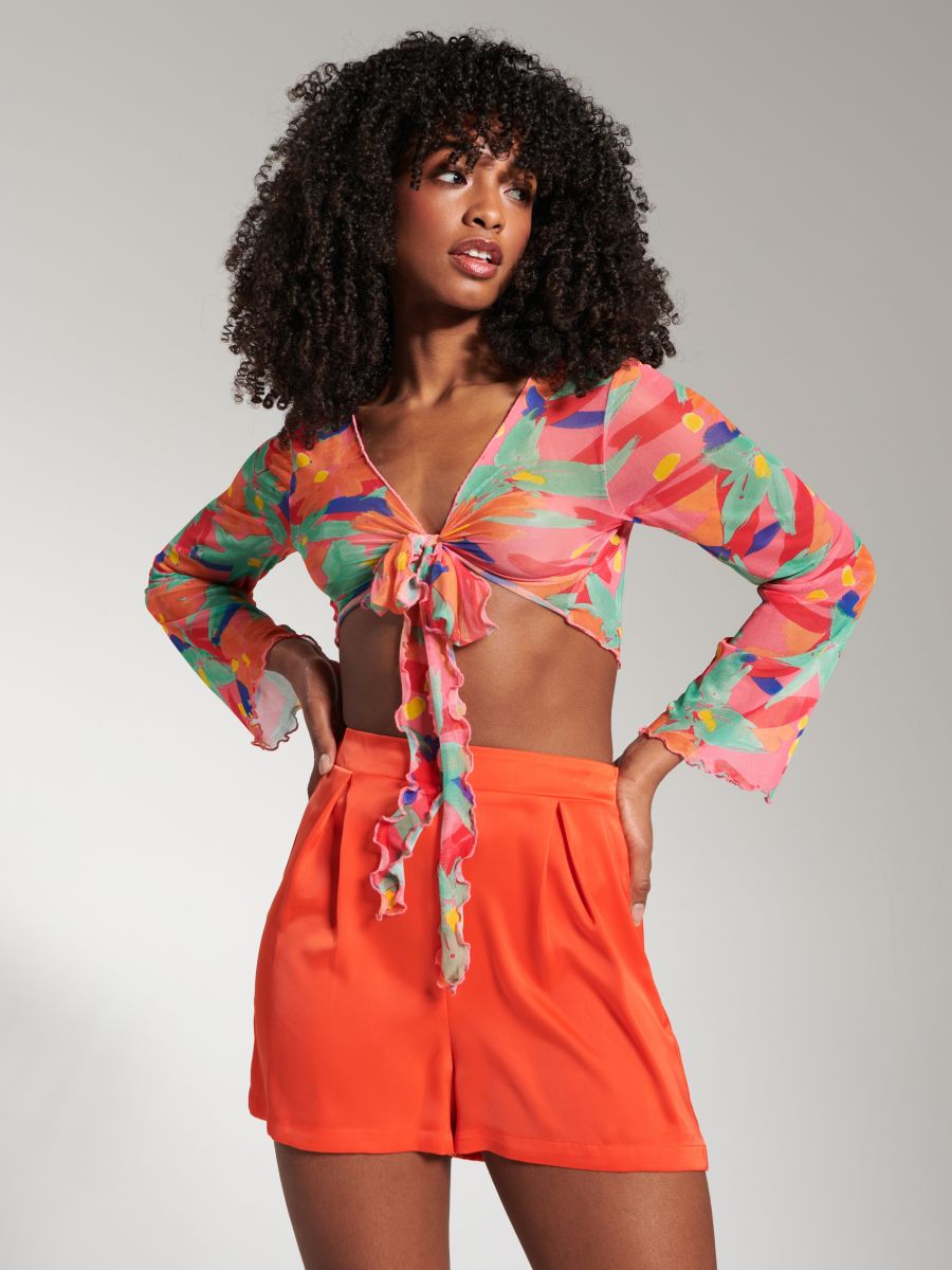 Pantalón corto elegante, SINSAY, 6903J-22X