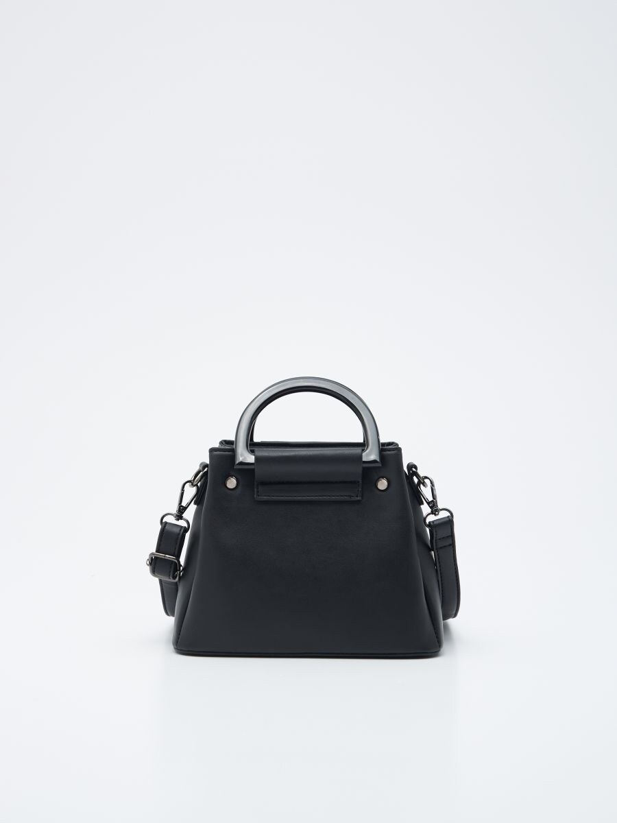 bag with detachable strap